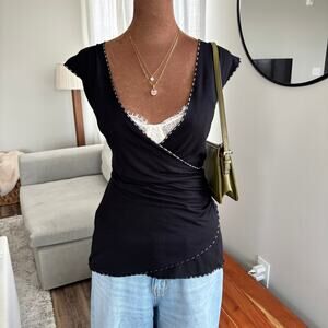 2000s Vintage Max Studio Black Sleeveless Wrap Top White Stitching Size Large